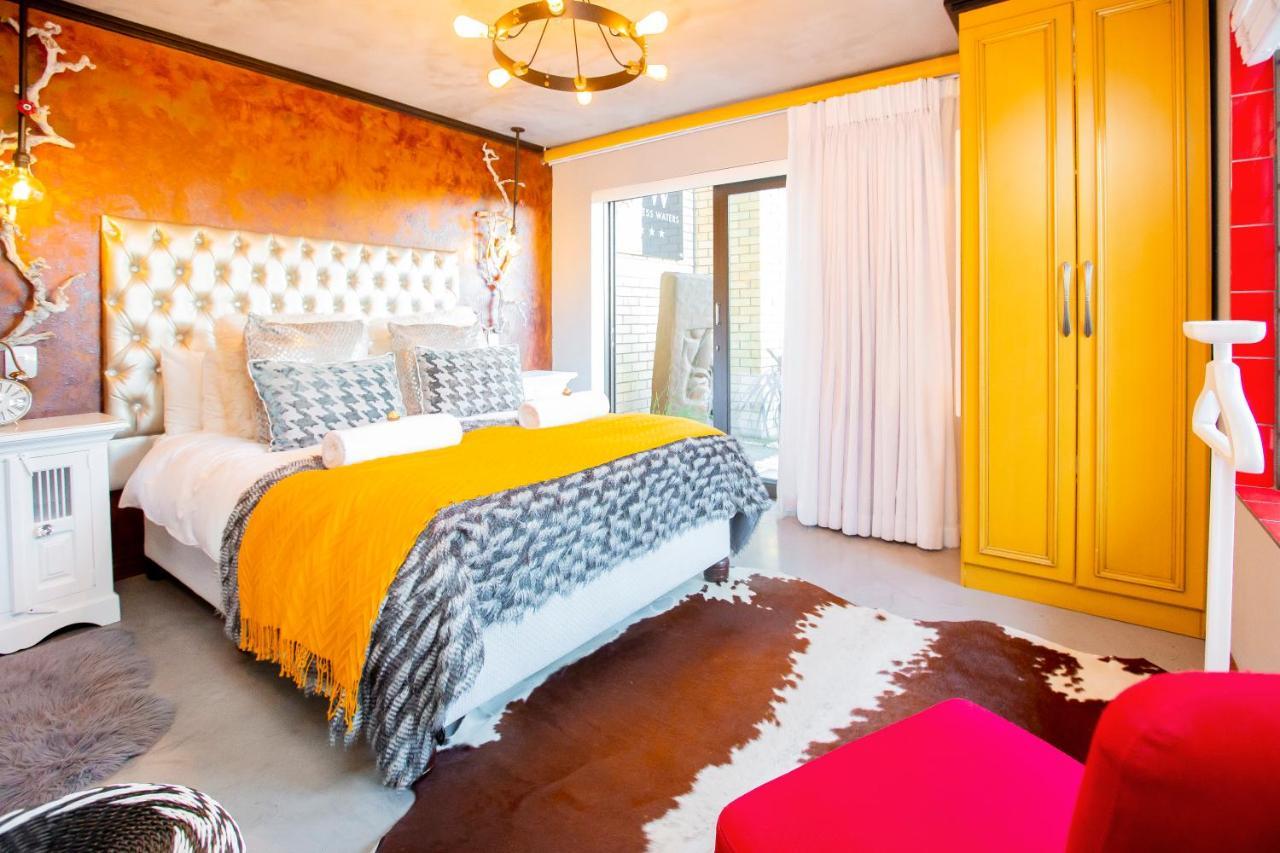 Wilderness Waters Boutique Suites - Adults Only ภายนอก รูปภาพ