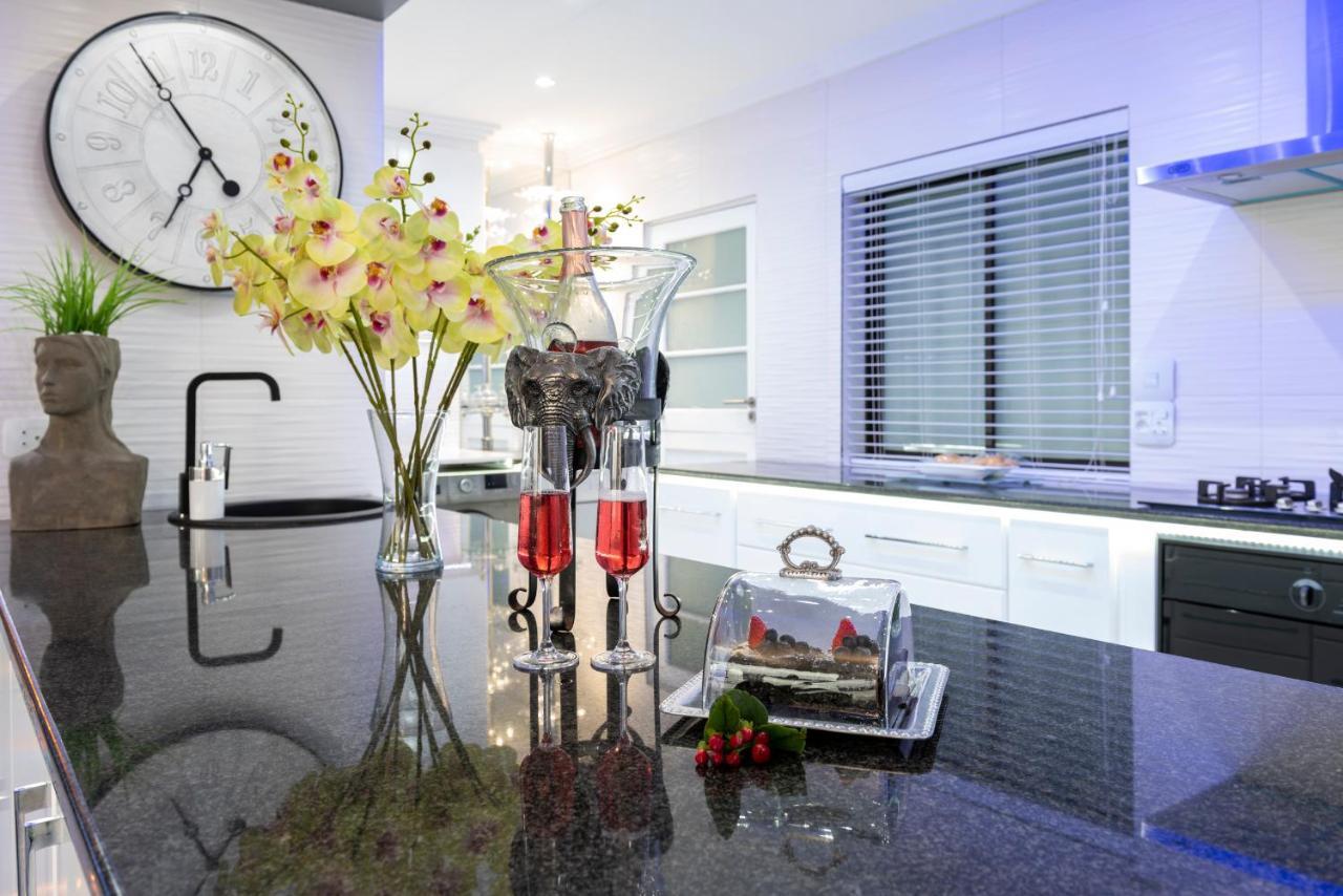Wilderness Waters Boutique Suites - Adults Only ภายนอก รูปภาพ